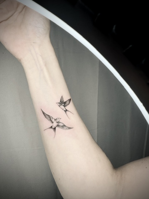 Fineline Tattoo